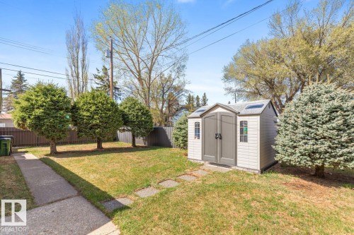 10502 158 Street Nw, Edmonton, AB - Outdoor