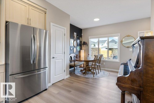 7056 181 Avenue Nw, Edmonton, AB - Indoor