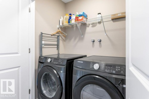 7056 181 Avenue Nw, Edmonton, AB - Indoor Photo Showing Laundry Room