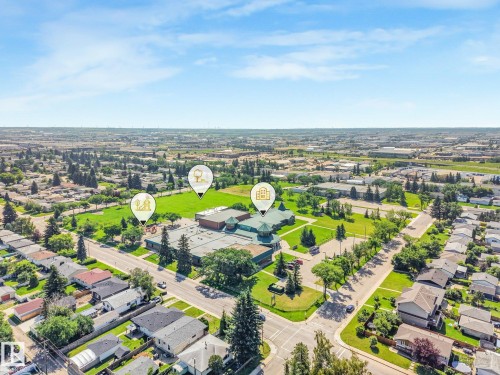 5914 91 Avenue Nw, Edmonton, AB - Outdoor With View