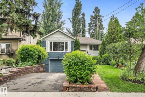 10810 54 Avenue Nw, Edmonton, AB - Outdoor