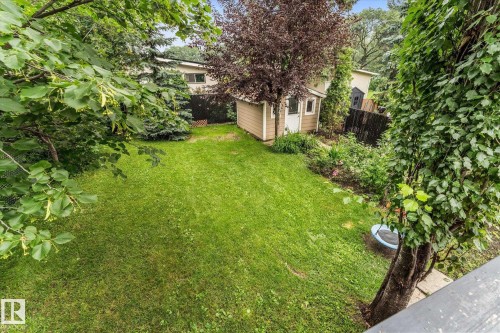 10810 54 Avenue Nw, Edmonton, AB - Outdoor