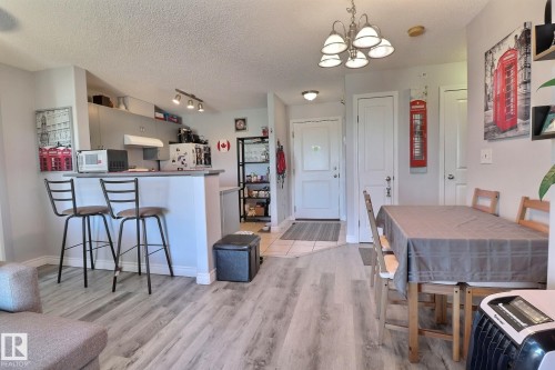 #416 14708 50 St Nw, Edmonton, AB - Indoor Photo Showing Dining Room