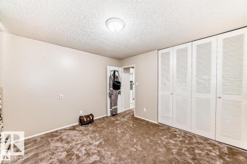 #104 11455 41 Av Nw, Edmonton, AB - Outdoor