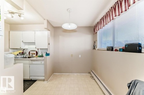 #104 11455 41 Av Nw, Edmonton, AB - Indoor Photo Showing Kitchen