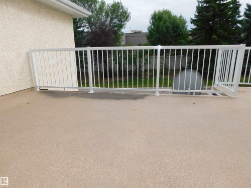 #9 303 Leger Wy Nw, Edmonton, AB - Outdoor