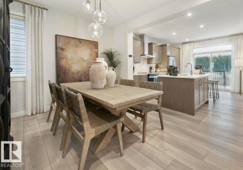 3247 Dixon Way Sw, Edmonton, AB - Indoor Photo Showing Dining Room