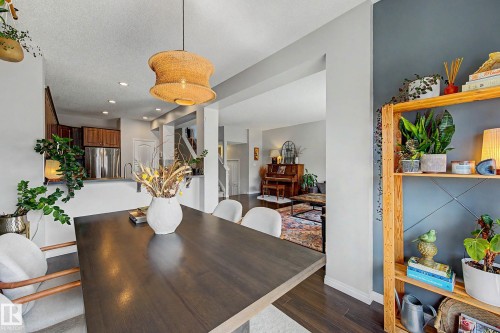 6107 176 Avenue Nw, Edmonton, AB 