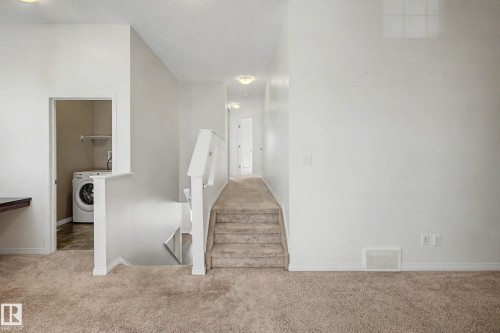 6107 176 Avenue Nw, Edmonton, AB 