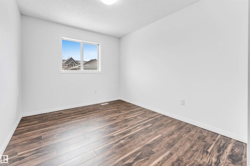 #96 4350 23 St Nw, Edmonton, AB - Indoor Photo Showing Other Room