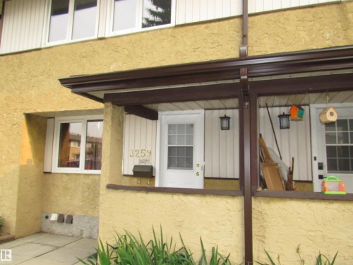 3259 139 Avenue Nw, Edmonton, AB 