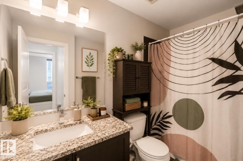 #908 10238 103 St Nw, Edmonton, AB - Indoor Photo Showing Bathroom