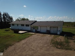 532037 Rg Rd 182  Rural Lamont County, AB T0B 4J5