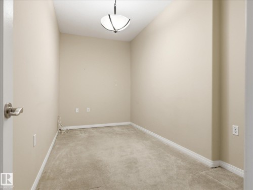 #417 612 111 St Sw, Edmonton, AB - Indoor Photo Showing Other Room