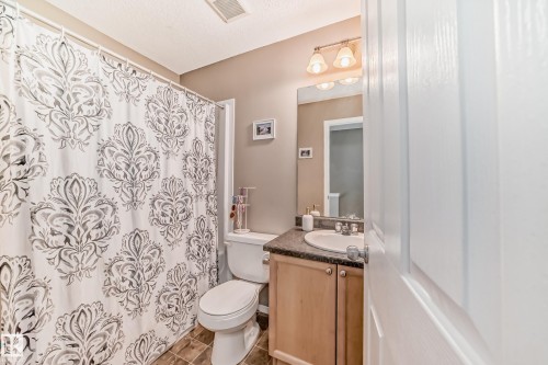 #119 5604 199 St Nw, Edmonton, AB - Indoor Photo Showing Bathroom