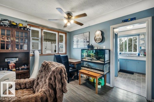 9928 79 Street Nw, Edmonton, AB - Indoor Photo Showing Other Room