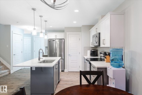 1416 169 Street Sw, Edmonton, AB - Indoor Photo Showing Kitchen With Double Sink With Upgraded Kitchen