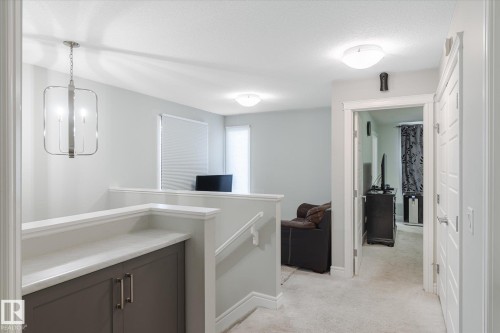 1416 169 Street Sw, Edmonton, AB - Indoor