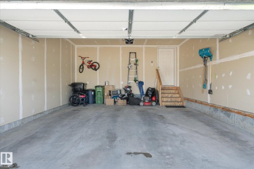1416 169 Street Sw, Edmonton, AB - Indoor Photo Showing Garage