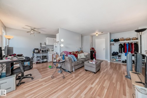 #206 7220 144 Av Nw, Edmonton, AB - Indoor