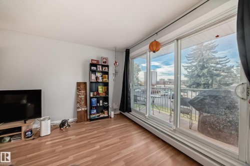 #206 7220 144 Av Nw, Edmonton, AB - Indoor