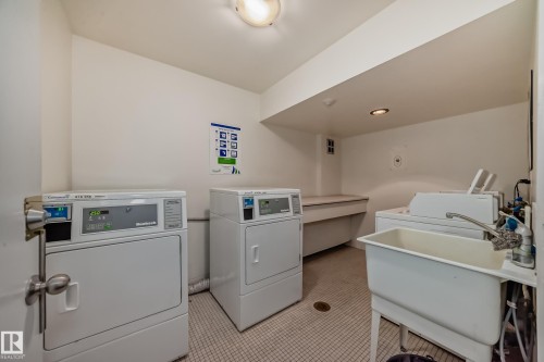 #206 7220 144 Av Nw, Edmonton, AB - Indoor Photo Showing Laundry Room