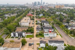 11451 101 Street NW  Edmonton, AB T5G 2A9
