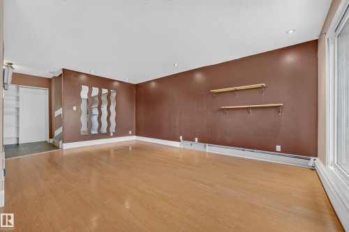 #7 13450 Fort Rd Nw, Edmonton, AB - Indoor Photo Showing Other Room