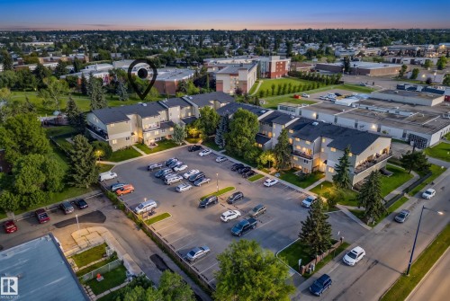 #7 13450 Fort Rd Nw, Edmonton, AB - Outdoor With View