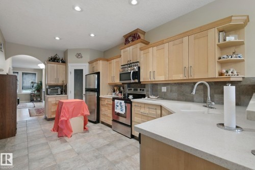 10416 69 Avenue Nw, Edmonton, AB - Indoor Photo Showing Kitchen With Stainless Steel Kitchen