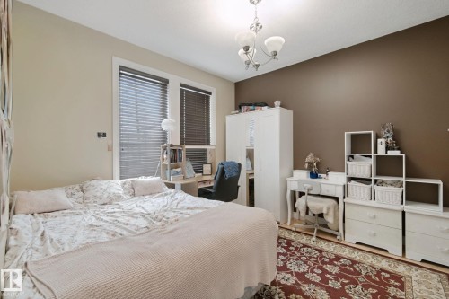 10416 69 Avenue Nw, Edmonton, AB - Indoor Photo Showing Bedroom