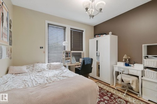 10416 69 Avenue Nw, Edmonton, AB - Indoor Photo Showing Bedroom