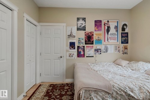 10416 69 Avenue Nw, Edmonton, AB - Indoor Photo Showing Bedroom