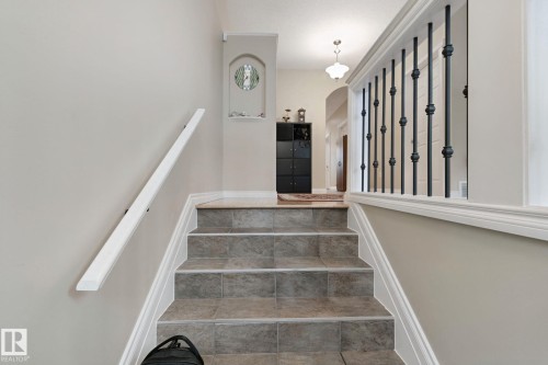 10416 69 Avenue Nw, Edmonton, AB - Indoor Photo Showing Other Room