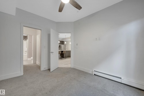 #105 10030 83 Av Nw, Edmonton, AB - Indoor Photo Showing Other Room
