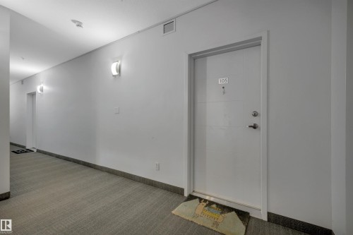 #105 10030 83 Av Nw, Edmonton, AB - Indoor Photo Showing Other Room