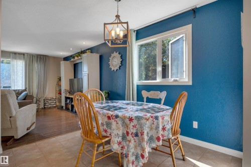 5002 57 Avenue, Leduc, AB - Indoor Photo Showing Dining Room