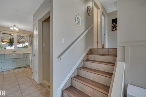 5002 57 Avenue, Leduc, AB - Indoor Photo Showing Other Room