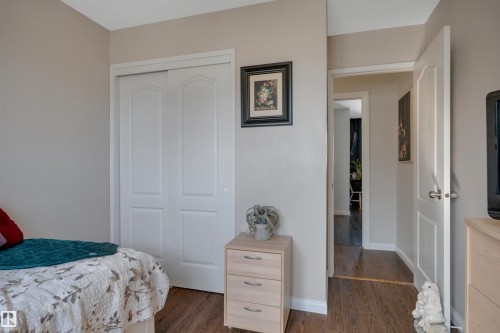 5002 57 Avenue, Leduc, AB - Indoor Photo Showing Bedroom