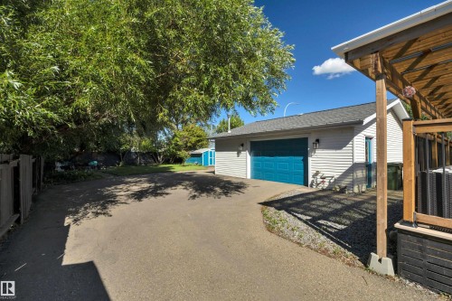 5002 57 Avenue, Leduc, AB - Outdoor