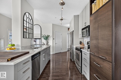 #1102 10319 111 St Nw, Edmonton, AB - Indoor Photo Showing Kitchen With Upgraded Kitchen