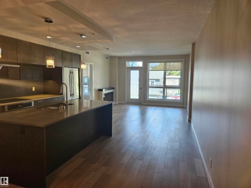 #207 11710 87 Av Nw, Edmonton, AB - Indoor Photo Showing Kitchen