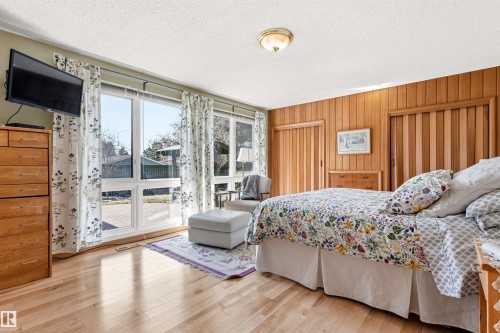 6308 131 Street Nw, Edmonton, AB - Indoor Photo Showing Bedroom