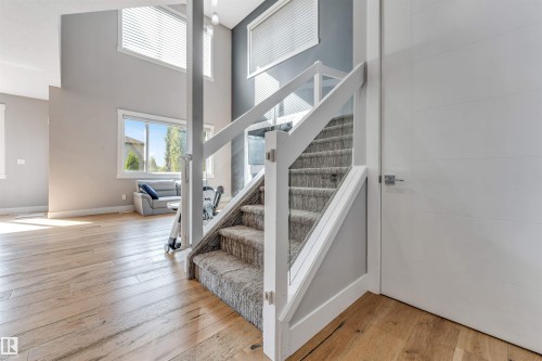 704 172 St Sw, Edmonton, AB - Indoor Photo Showing Other Room