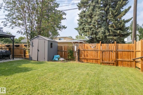 7008 91 Avenue Nw, Edmonton, AB - Outdoor