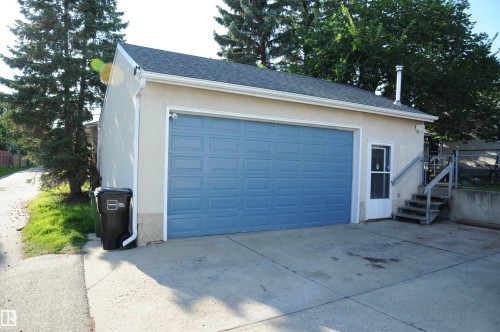 10219 155 Avenue Nw, Edmonton, AB - Outdoor