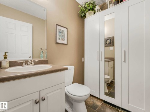 4031 38 Street Nw, Edmonton, AB - Indoor Photo Showing Bathroom