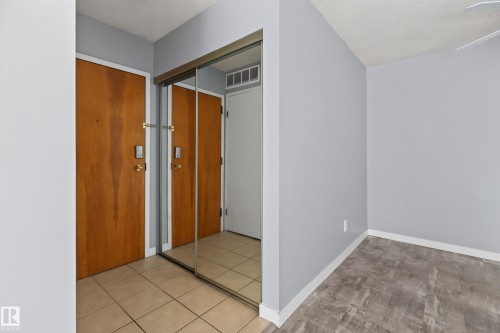 #304 24 Alpine Pl, St. Albert, AB - Indoor Photo Showing Other Room