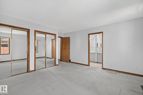 5814 181 Street Nw, Edmonton, AB - Indoor Photo Showing Other Room