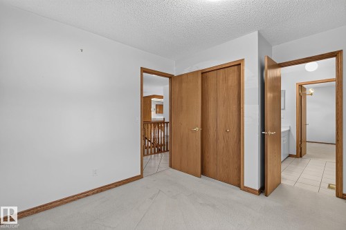 5814 181 Street Nw, Edmonton, AB - Indoor Photo Showing Other Room